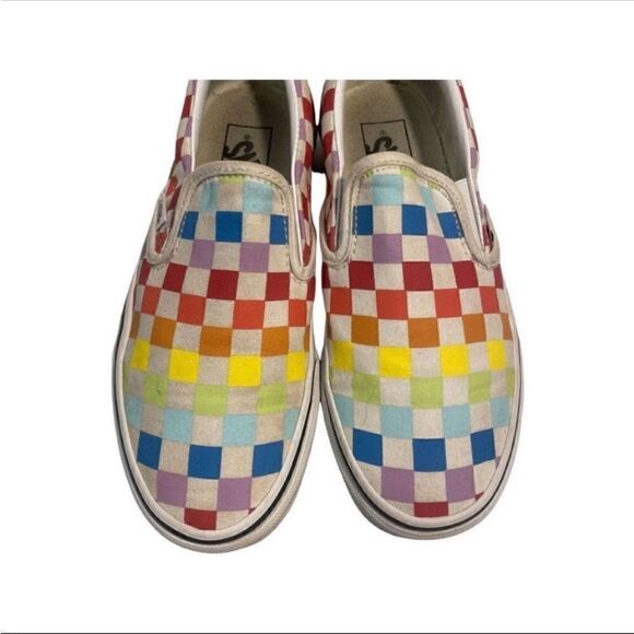 Classic Checkered Vans  - Picture 3 of 5